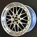 Click image for larger version

Name:	bbs-lm-ferrari.jpg
Views:	1212
Size:	59,4 Kt
ID:	1606748